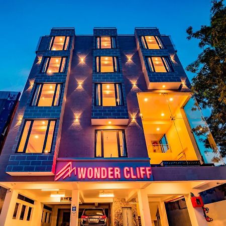 Hotel Wonder Cliff อุเดเปอร์ ภายนอก รูปภาพ