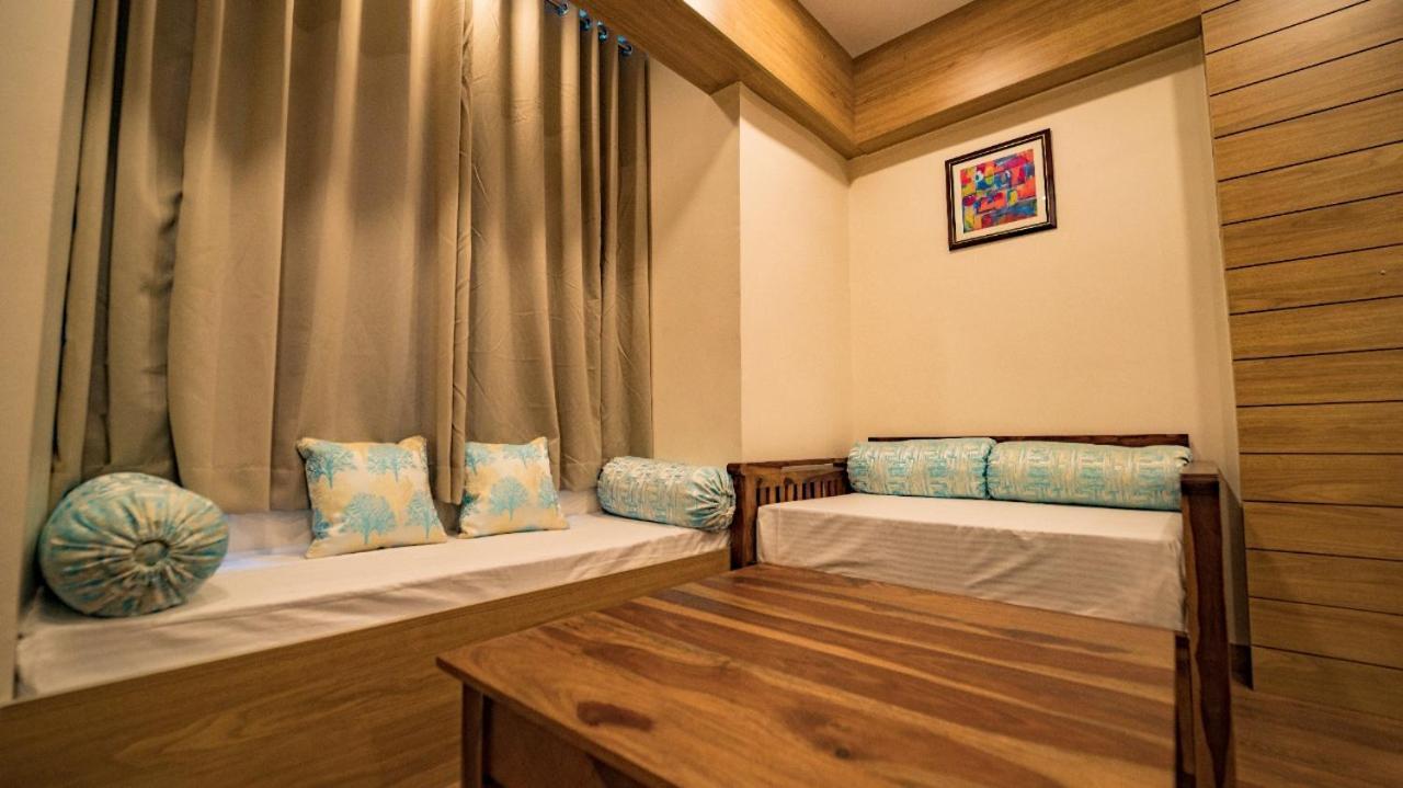 Hotel Wonder Cliff อุเดเปอร์ ภายนอก รูปภาพ