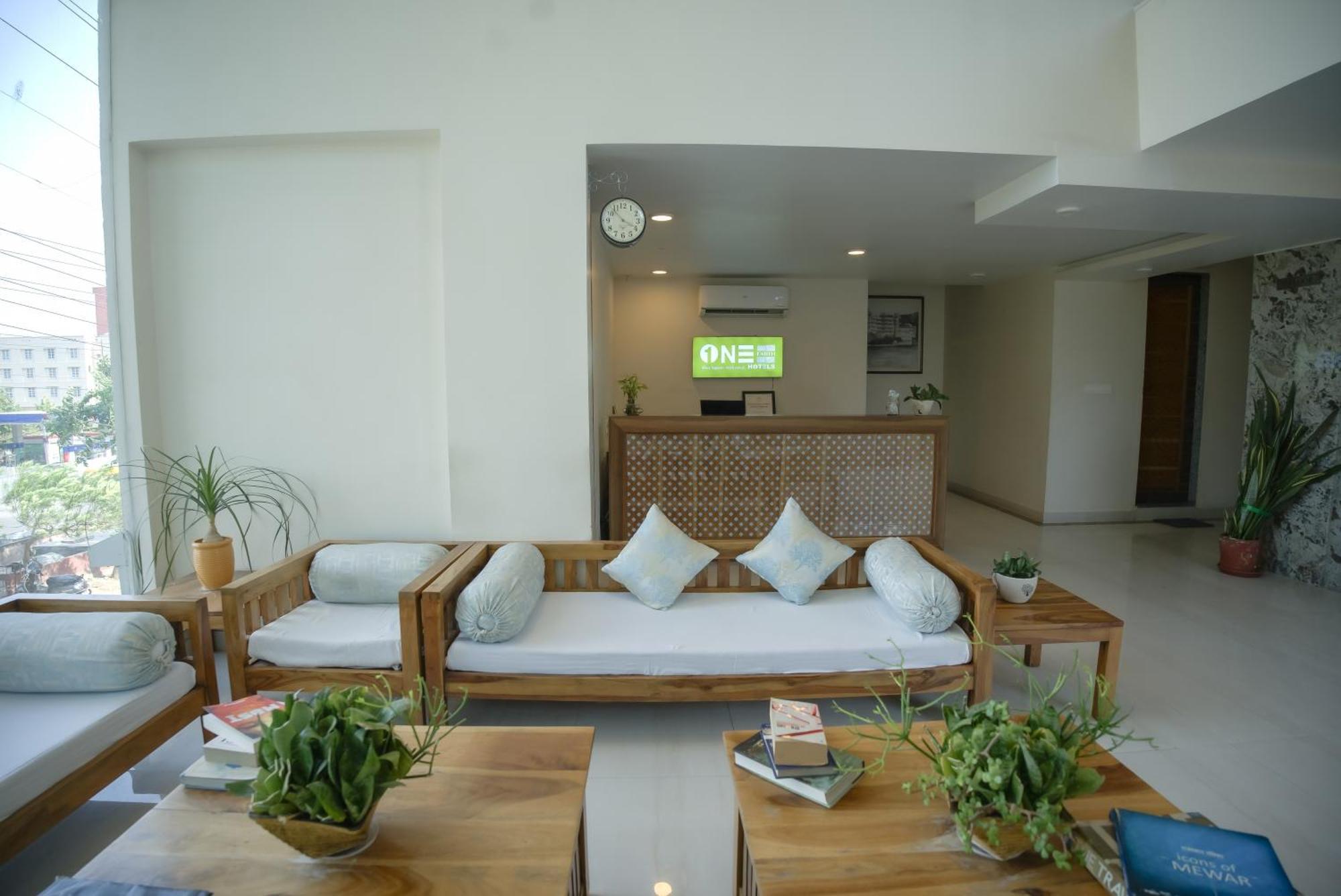Hotel Wonder Cliff อุเดเปอร์ ภายนอก รูปภาพ