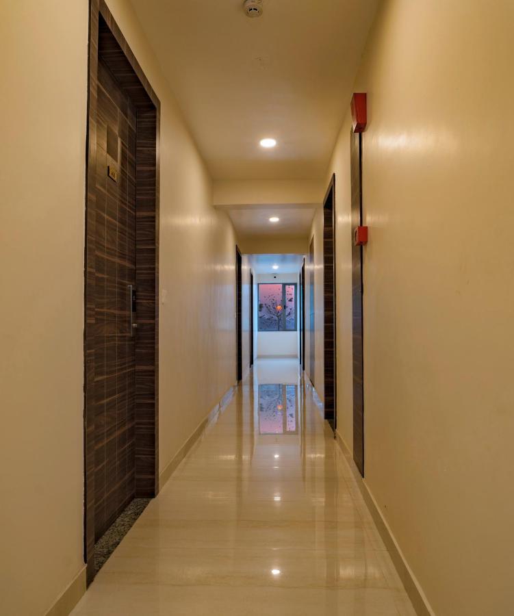 Hotel Wonder Cliff อุเดเปอร์ ภายนอก รูปภาพ
